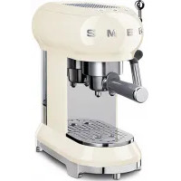 Рожковая помповая кофеварка Smeg ECF01CREU