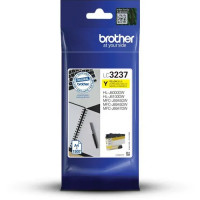 Картридж Brother LC3237Y
